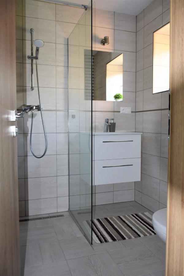 Ademi Apartments Смречаны Экстерьер фото